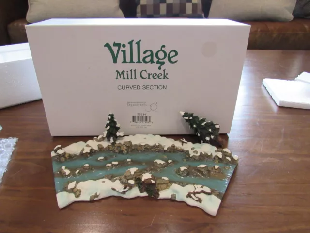 Snow Village Dept 56 Mill Creek Curved Section w/3 Trees #52634 in Box