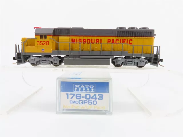 N Scale Kato 176-043 MP Missouri Pacific GP50 Diesel Loco #3528 Does Not Run