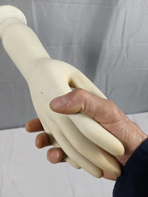 Sweet Vtg 1980 Ceramic Glove Mold General Porcelain 14.5" Right Hand Sz 7 1/2