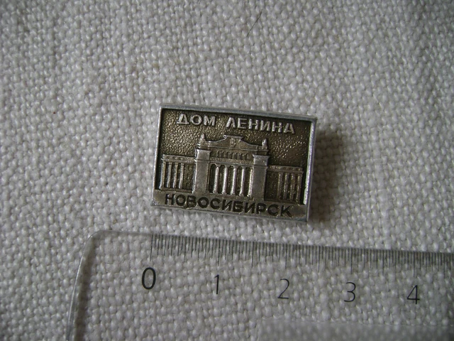 Pin's Dessin Animé Vintage – Collection De Broches Rétro 3x2.5 Cm (Dumbo, Figaro, Etc.)