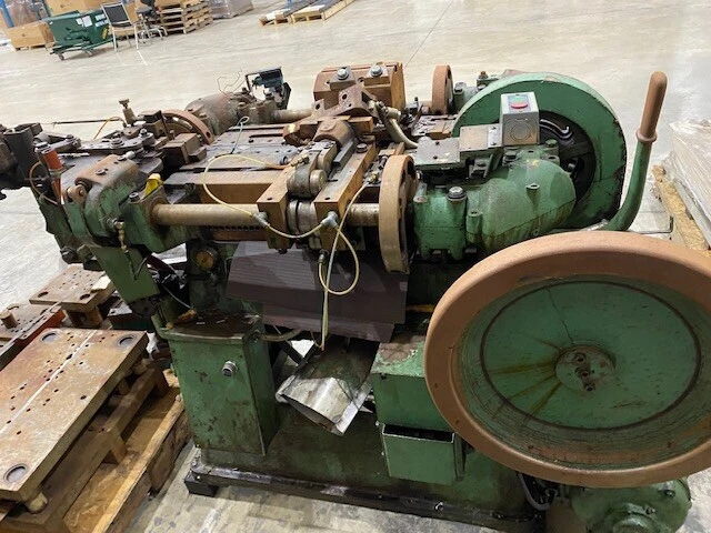 U.S. Tool 28 Non-Symmetrical Mult-Slide