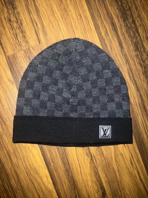 Louis Vuitton Damier Cashmere Knitted Beanie Black LV Scully Hat Very Rare