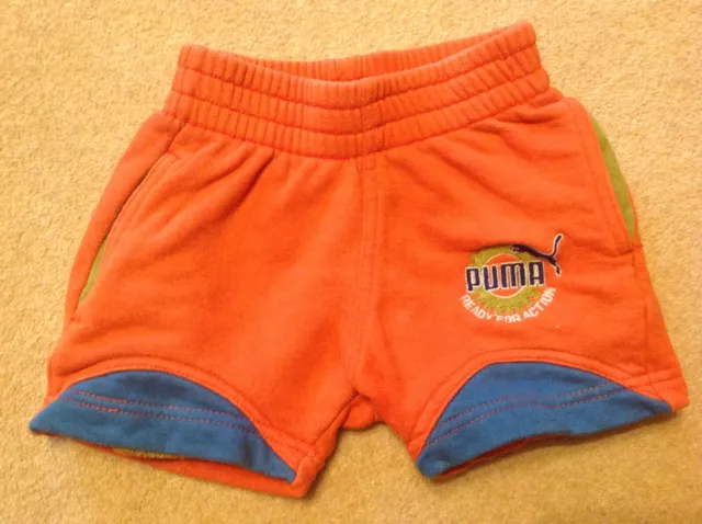 Pantaloncini vintage PUMA ragazzo/ragazza. Età 3/4 anni.