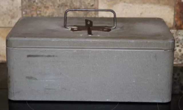 Antique Metal Deed Box With Lock & Key Dark Green Office Safe Storage Documents