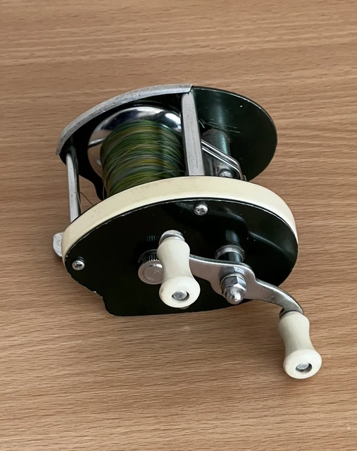 battery for electric fishing reel nz ManTackle Portable Lithium Gen2 14.8V 5Ah Silver — Last Cast Bait and Tackle Compartment LED:Amber Big Permit 6 Best Spinning Reels it offers clean
