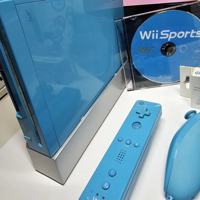 NINTENDO WII BLUE Console Bundle Games Mario Kart Wii Sport & Motion