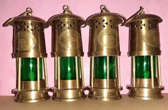 Set mit 4 Einheiten Nautical Maritime Ship Light Antik-Messing-Minor-Öllampe