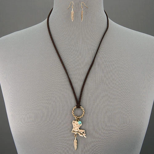 Brown Suede Gold Louisiana State Hammered Feather Pendant Necklace With Earrings