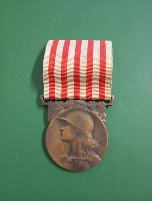 Médaille Religieuse : Dieu Patrie 1914 soulager Ceux Qui Souffrent Metal Argente Par M Roty 356347373