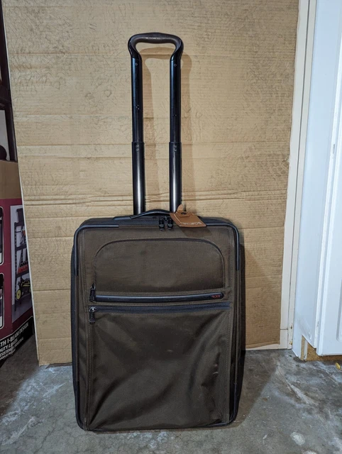 Tumi Alpha Continental Carry-On Expandable Brown 22021B4 Luggage Suitcase 22"