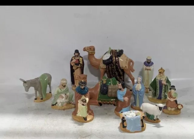 Christmas Nativity Vintage Holland Mold Set 13 Piece Hand Painted Large Pieces