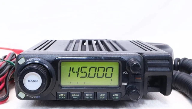 ICOM IC-208 20W 144/430 Doble Banda Nuevo Cumplimiento