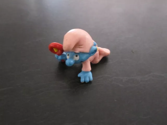 Smurfs Baby with rattle Pink Smurf Rare (e)