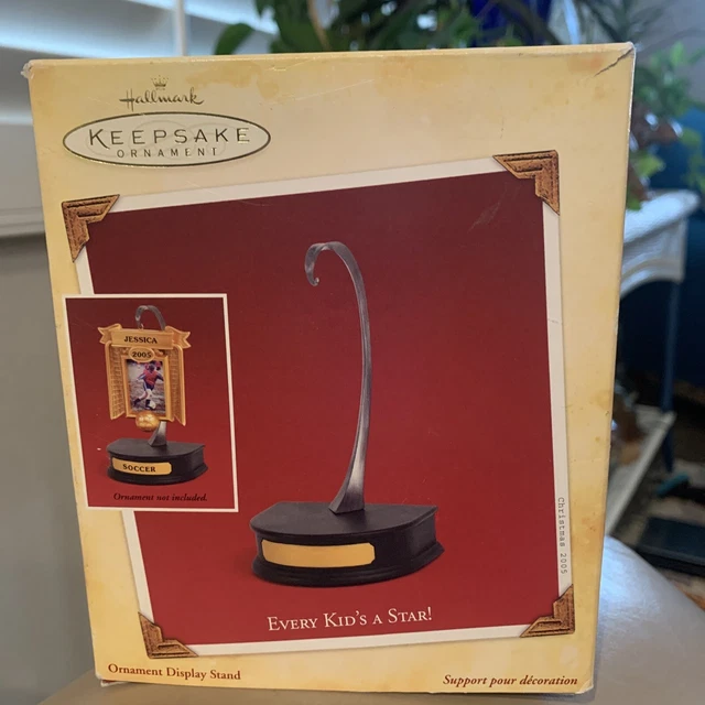 HALLMARK KEEPSAKE ORNAMENT Engraveable Display Stand Every Kid's A Star