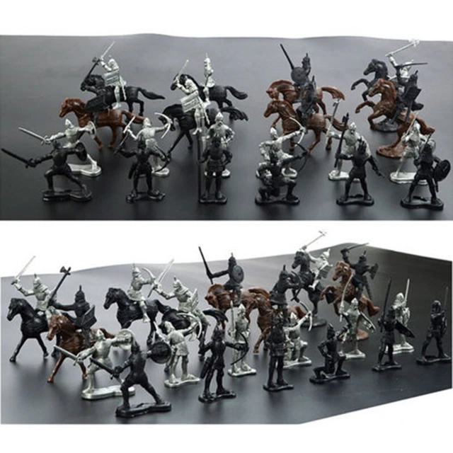200 Figurines Peintes Pour Maquettes - Gares, Expositions, Miniatures, Personnages Assis Et Debout