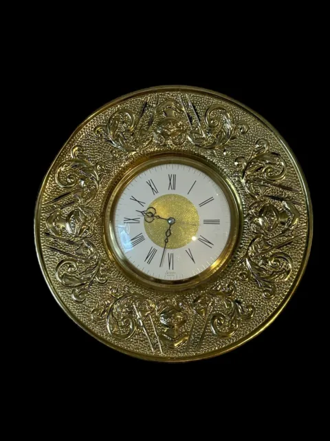 Spanish Colonial 70s Brass/Gold Knights Wall Clock. Works.