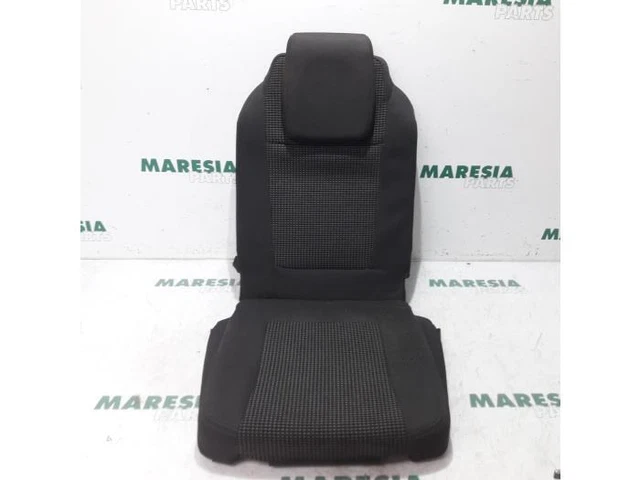 P10514156 Sitz PEUGEOT 5008 8864S4