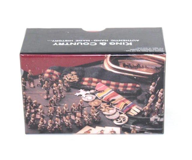 King & Country: Bbg075 Ww2 German Crouching Tank Rider With Rifle