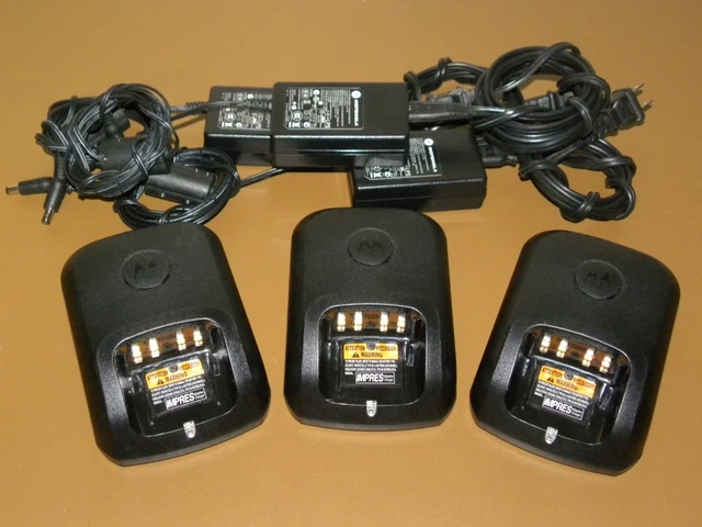 Lot of (3) Motorola WPLN4243A V3.90 Impres Radio Battery Dock Charger