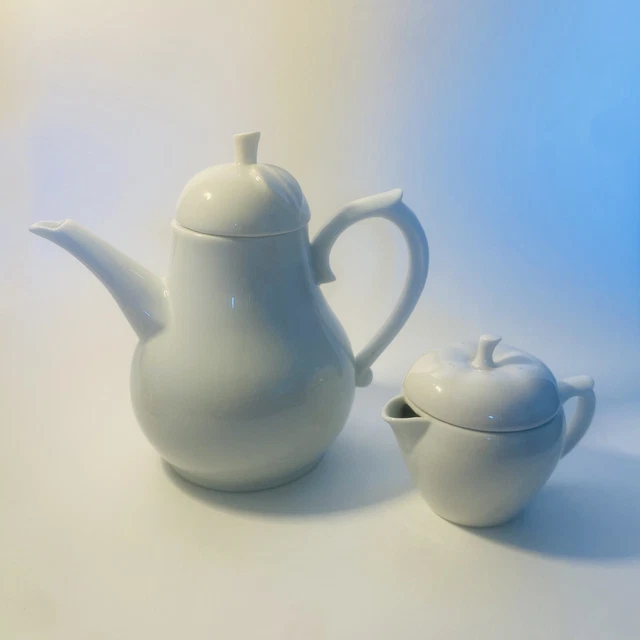 VINTAGE AVON PEAR Single Serve Teapot with Creamer (SHLF) 14.99 PicClick