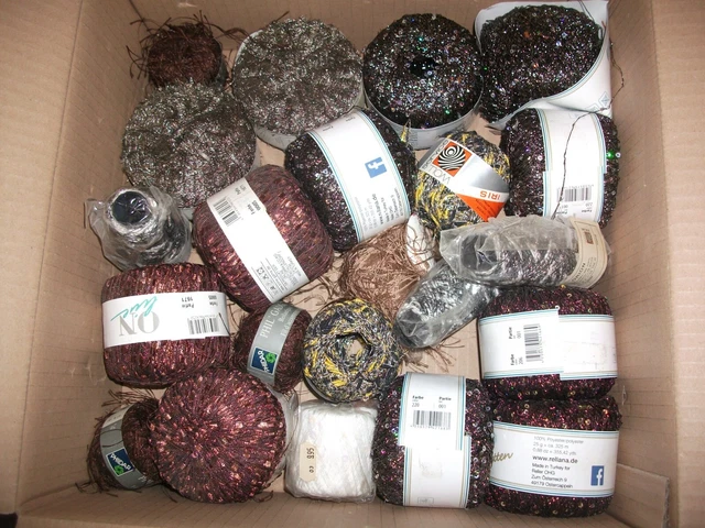 **Wolle** Paket **Reste** Konvolut **Verschiedene Effektgarne/Beillaufgarne **
