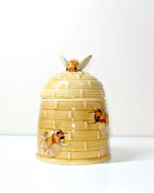 Vintage Beehive Painted Cermatic Honey, Jam, Sugar  Pot Knobler Of Japan -11cm H