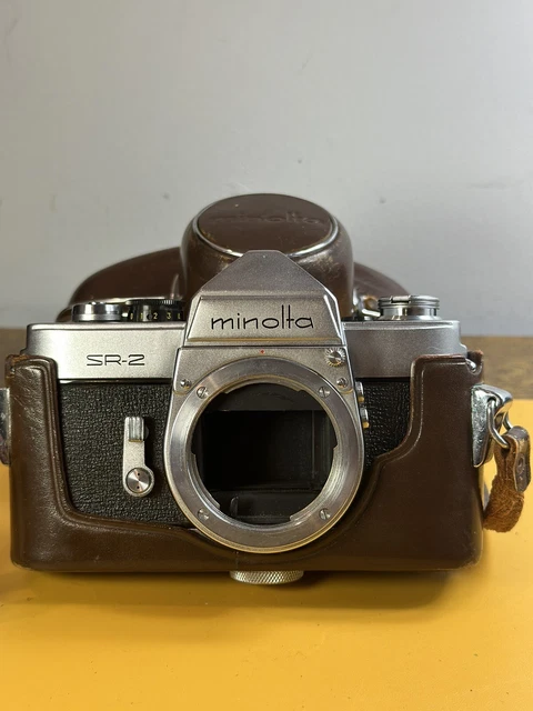 Near Mint Minolta SR-2 & Leather Case