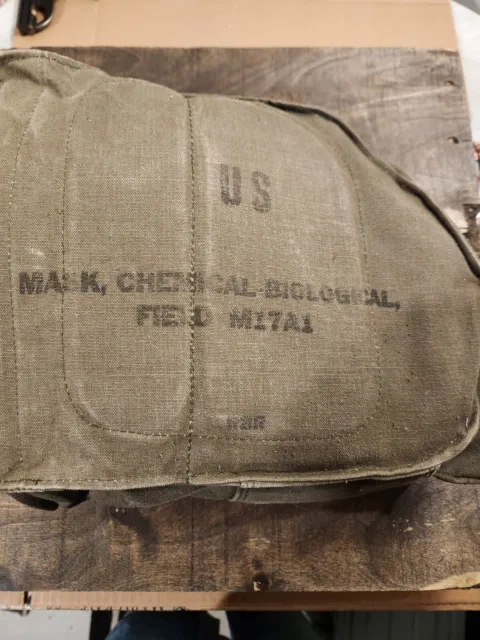 US Military Surplus Gas Mask Chemical Biological M17 With Canvas Bag