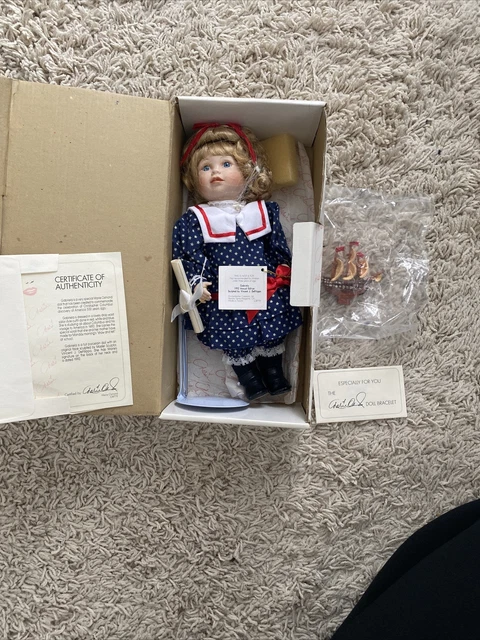 2極タイプ Marie Osmond Fine Porcelain Doll Gabriela 1992 Annual Edition ドール 人形  フィギュア