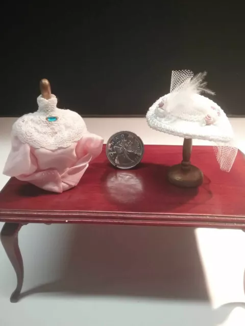 Miniature Dollhouse Artist Julie Dewar Blouse & Hat on Stand Set 1:12 scale