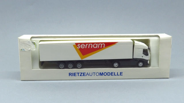 Rietze HO 1/87 Iveco Eurocargo - Camion Utilitaire Europe Moving Your Way #60954