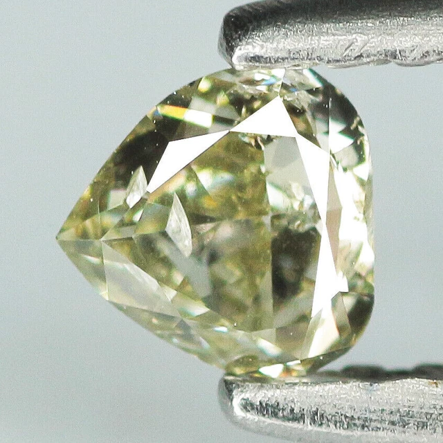 0.21Ct DIAMANTS EN VRAC NATURELS ÉCLATANTS DE COULEUR VERT JAUNE