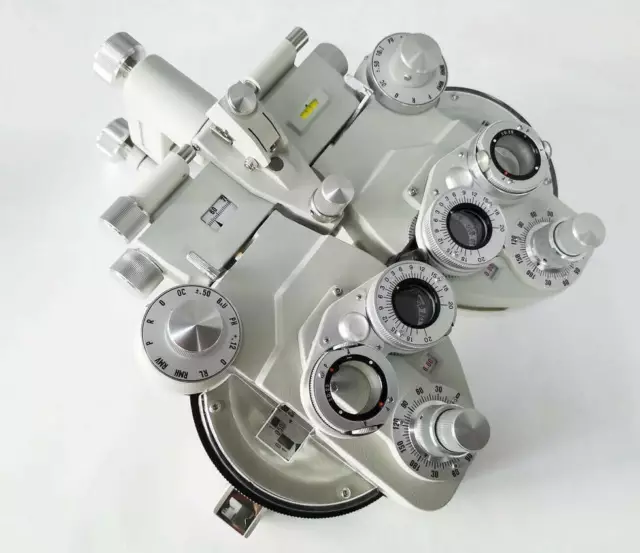 VT5C Minus Manual Phoropter Vision Tester Optometry Refractor Creamy White Color