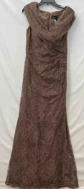 La Femme Portrait Neck Lace Gown Womens Size 12 Sleeveless Brown Back Zip