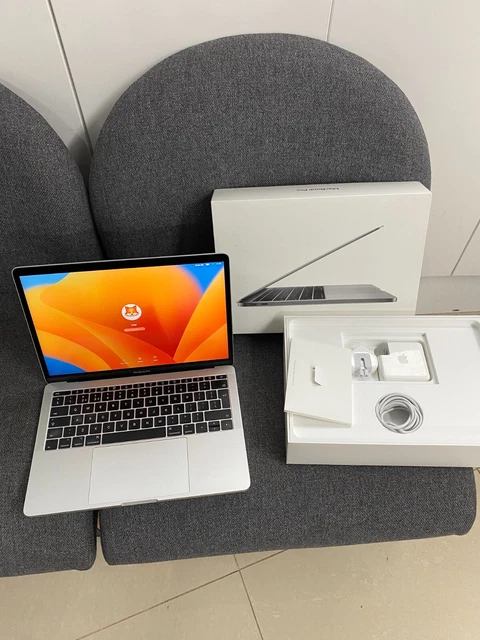Apple MacBook Pro 13,3" 256 GB, 16 GB di RAM, ultimo macOS Ventura, Office