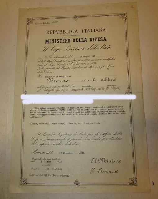 Attestato medaglia al valor militare ministero della difesa 1943 Floridia