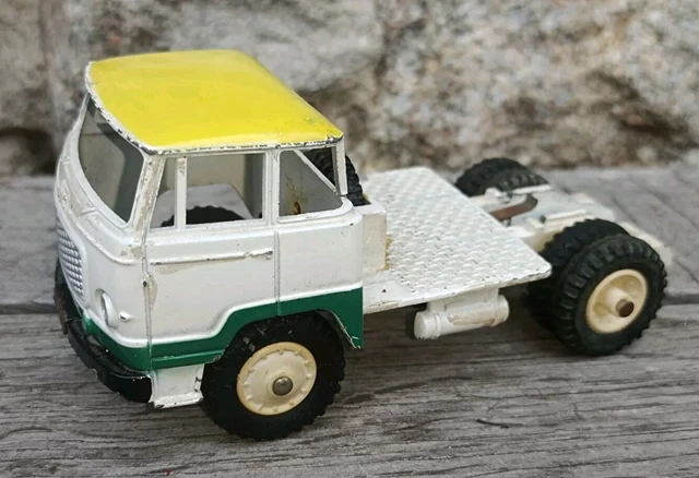 Atlas Dinky Supertoys 943 Leyland Octopus Tanker Lorry ESSO – Le Mans 88 Ltd