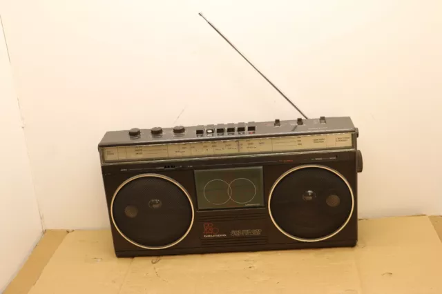 GRUNDIG RR 440, Registratore a cassette radio stereo 4 bande GHETTOBLASTER BOOMBOX