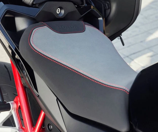 2025 GENUINE HONDA CB750 Hornet High Texture Seat 08R74-MLB-D00ZA $323. ...