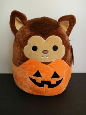 wade squishmallow halloween