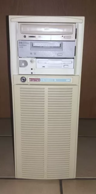 Presa digitale DEC Prioris XL 6200 Pentium Pro 8 200 MHz Presa digitale DEC Prioris XL 6200 Pentium Pro 8 200 MHz