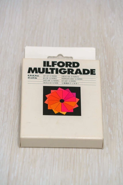Ilford Multigrade Set 12 Filtri cm. 8.9 x 8.9