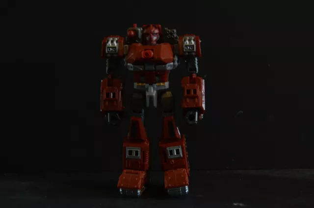 Transformers Generations WARPATH Deluxe Class 2011 Hasbro