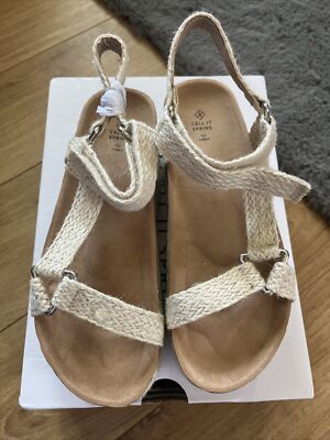 Sandalo Call It Spring Aldo donna Vegan Aligolith plateau Beige prezzo consigliato £ 49 