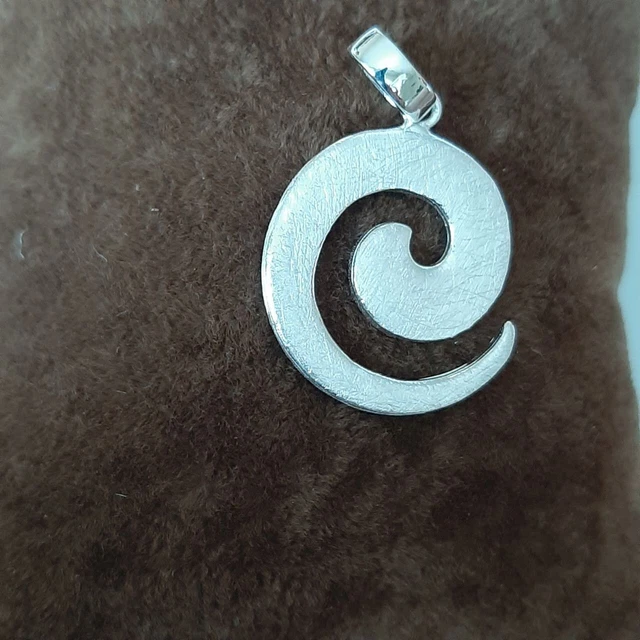 Metallo D'argento Spazzolato. Immagine Stock - Immagine Di Durevolezza - Foto 12