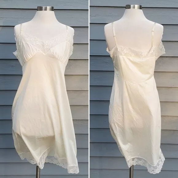 VINTAGE 70S WHITE Nylon Satin Sexy Lace Trim Mini Slip Dress Chemise ...