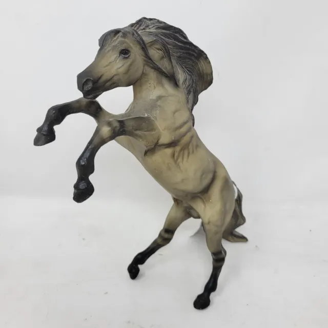 Classic Breyer Horse #4811 The Challenger Sombra Grulla Mustang h2004