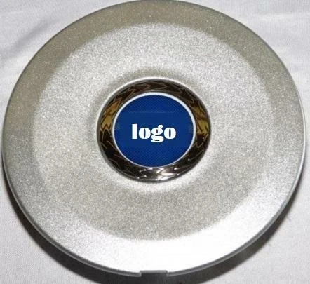 Coprimozzo Centrale Per Cerchi In Lega, Diametro 70mm, Plastica Argento Con Adesivo Carbonio Nero, Universale Per Auto E SUV