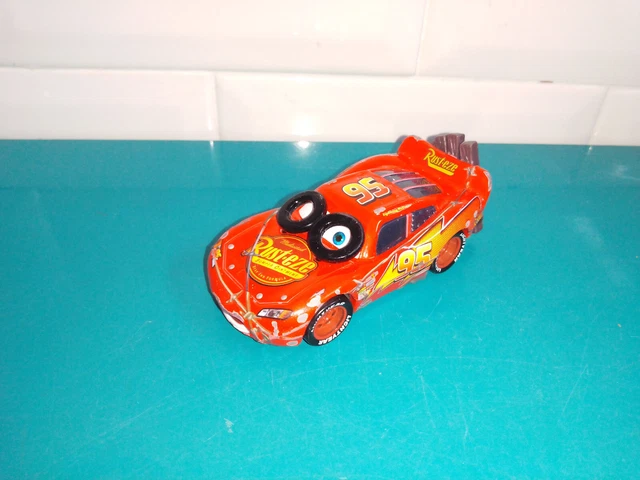 BAC1 Voiture métal Mattel Cars Disney Pixar spin out lightning mcqueen flash