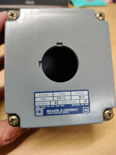 Square-D 9001TY1 Box Assemblaggio Scatola Stazione di Controllo Foro Vuoto Alloggiamento Industriale
